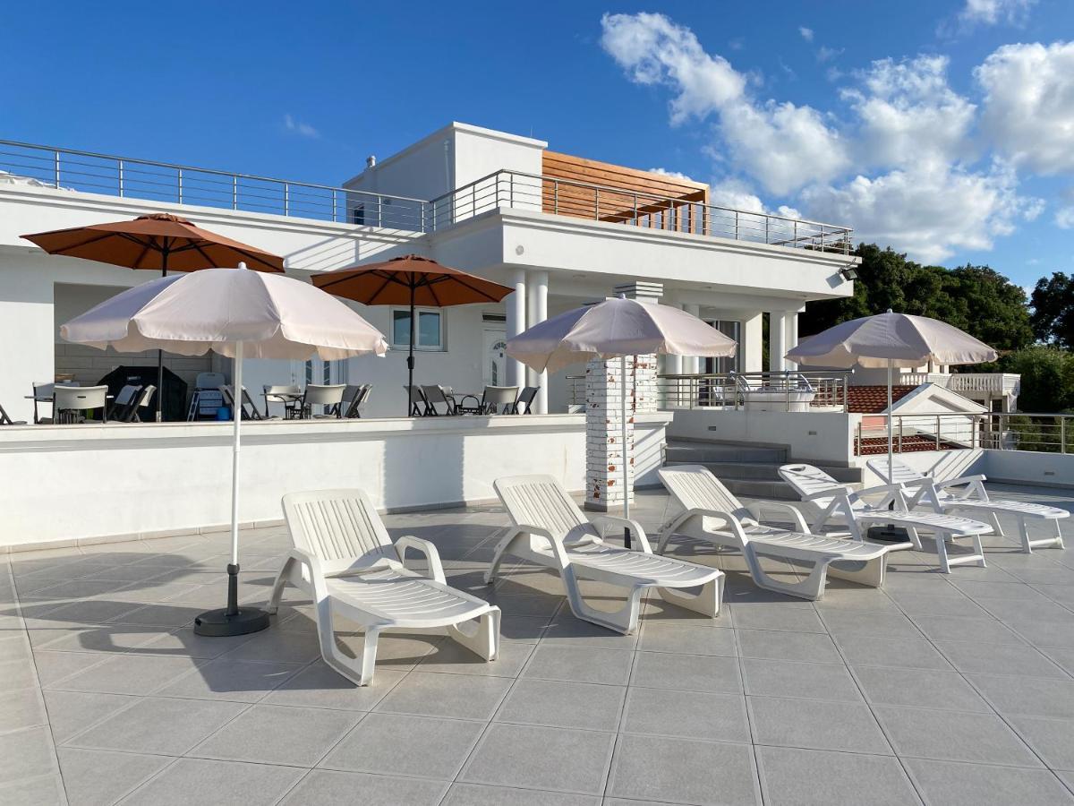Villa Perla Utjeha Exteriör bild